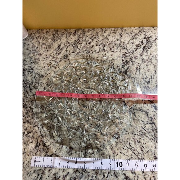 Vintage Clear Pressed Glass  Platter 15” Starburst Daisy Pattern Plate Retro - Picture 3 of 5